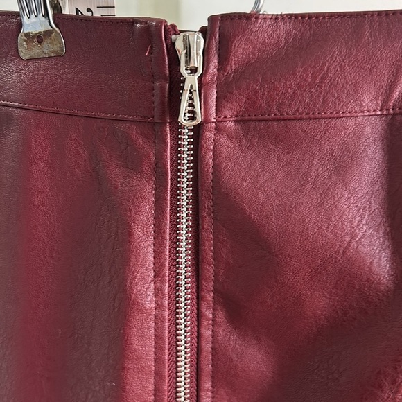 Zeagoo High Waisted Leather Pencil Skirt maroon red mini skirt zipper in back - Picture 5 of 6